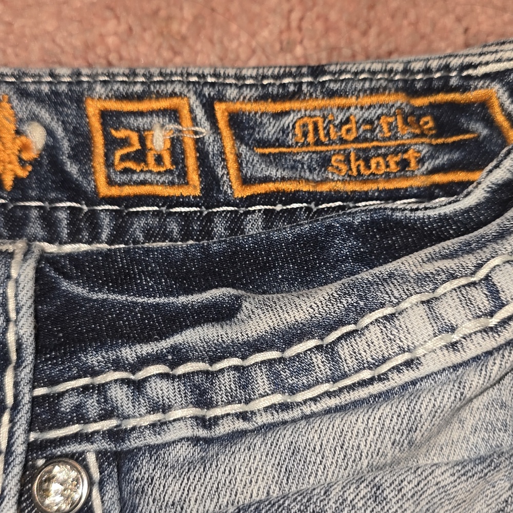 ROCK REVIVAL 28 SHORTS - Picture 3 of 7
